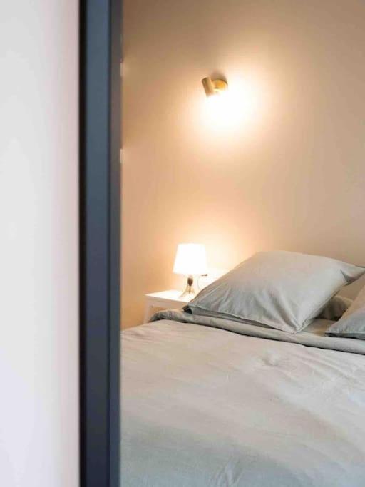 T2 47M2 Avec Terrasse - Proche Gare Marseille Apartment Екстериор снимка