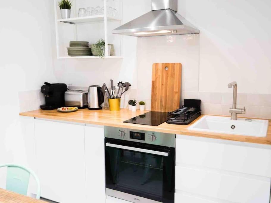 T2 47M2 Avec Terrasse - Proche Gare Marseille Apartment Екстериор снимка
