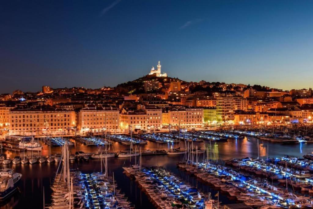 T2 47M2 Avec Terrasse - Proche Gare Marseille Apartment Екстериор снимка